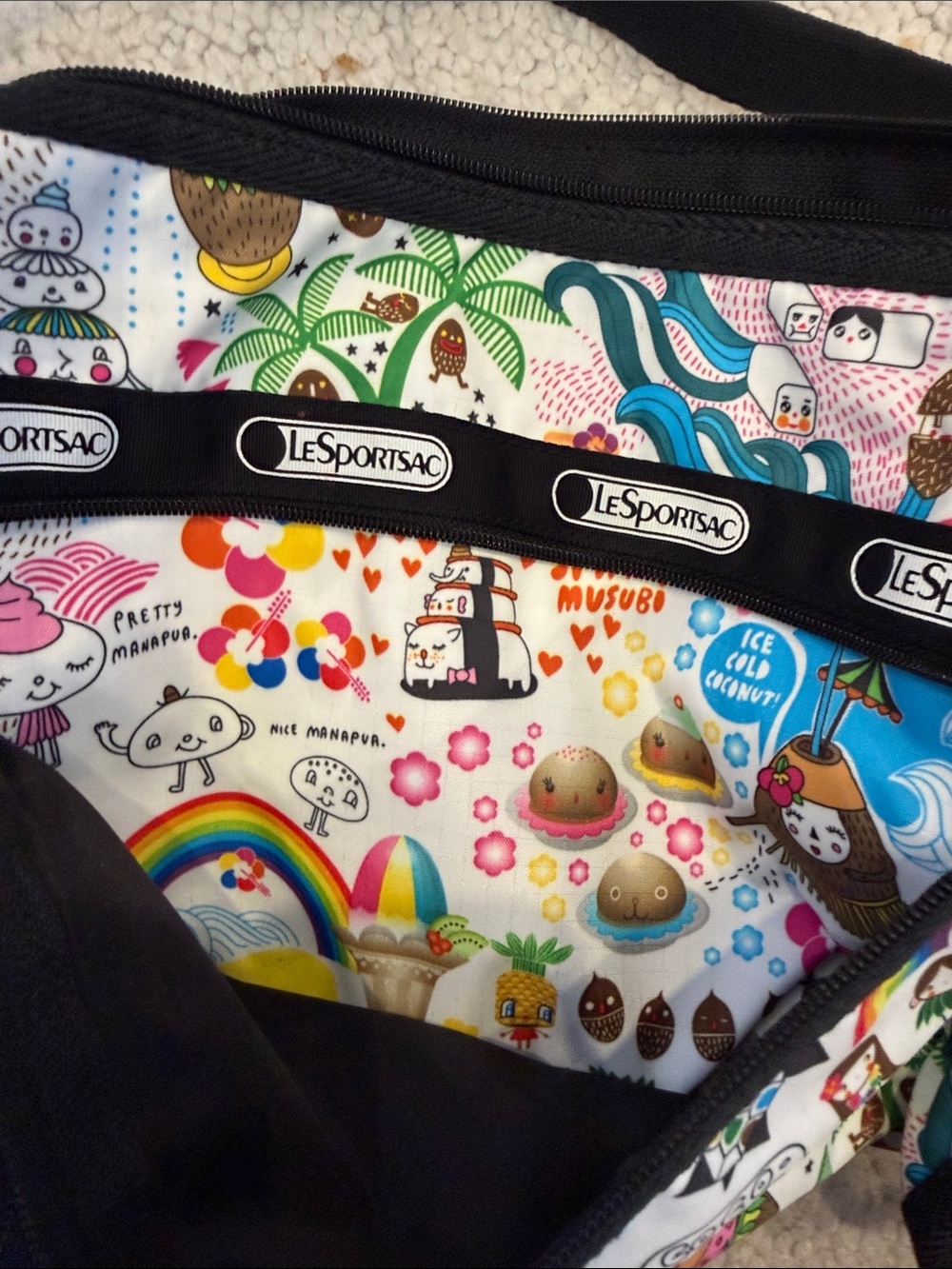 Lesportsac limited edition Hawaii bag with matching pouch - Picture 6 of 13